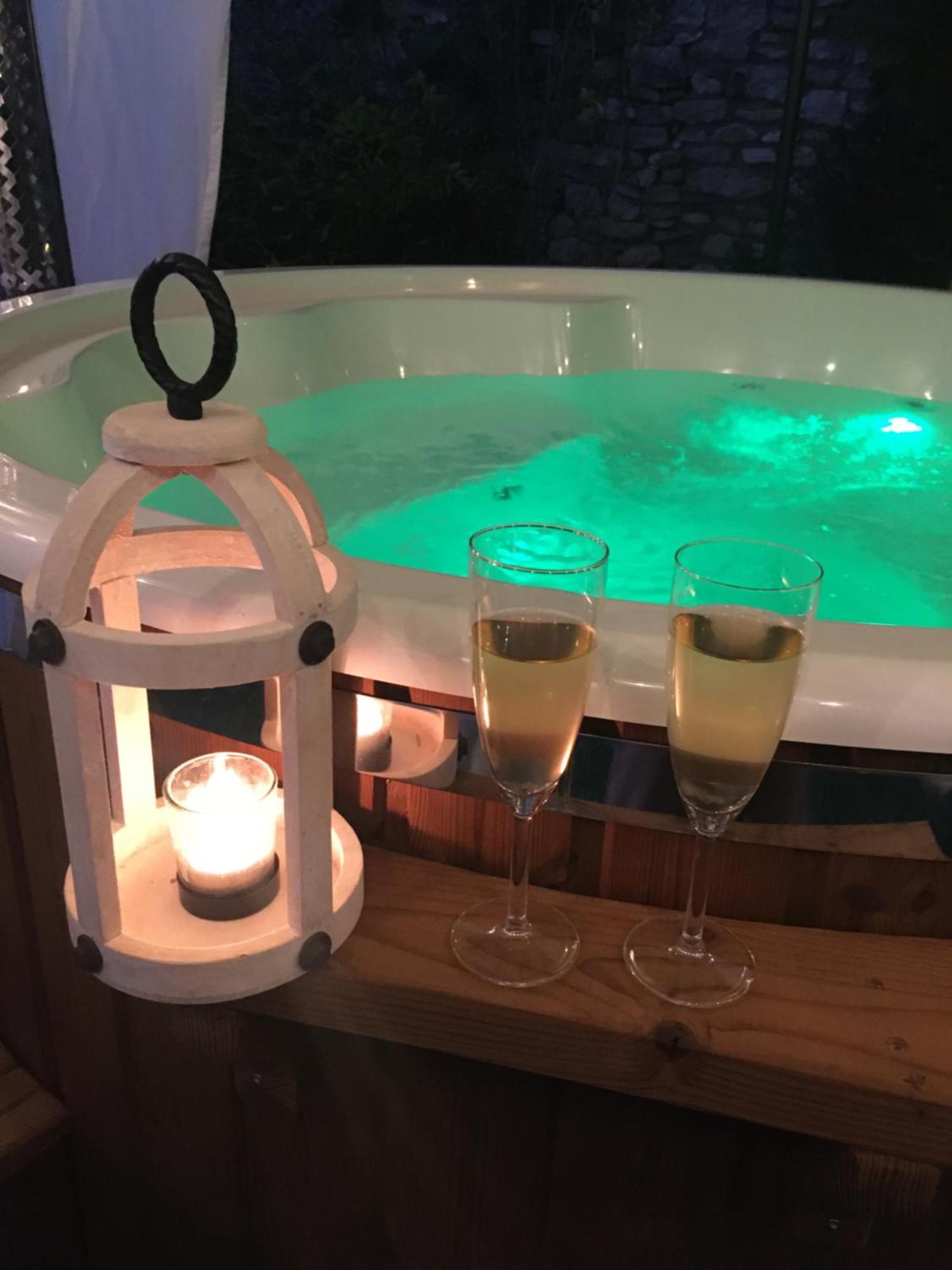 Paradis Fleuri Et Son Bain Nordique Chaussy  Exterior foto